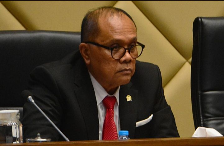 DPR Minta Pj Kepala Daerah dari TNI/Polri Wajib Jalani Diklat di IPDN