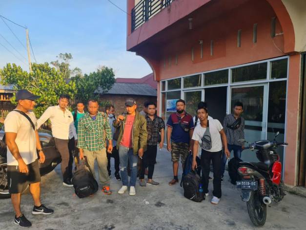 Polisi Bengkalis Gagalkan Penyelundupan 28 Pekerja Migran ke Malaysia