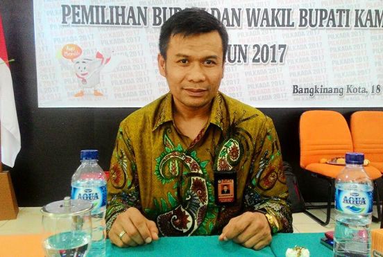 Pleno Rekapitulasi Pilgub Riau Tingkat Provinsi, Dua Ketua KPU Kabupaten Tak Diundang
