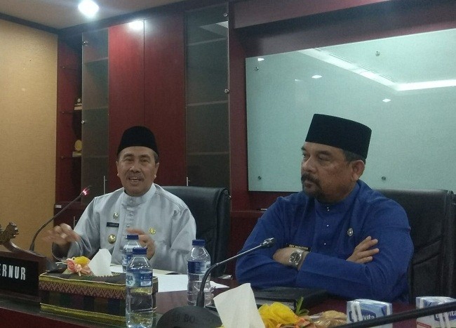 Gubernur dan Wagub akan Kenakan Pakaian Adat saat Upacara HUT Riau
