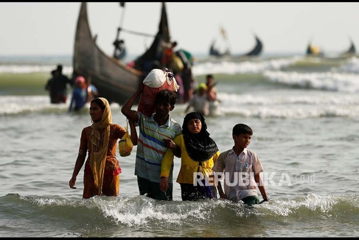 TNI AD Siap Bantu Rohingya