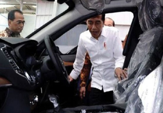 Komentari Twit Jokowi, Admin Gerindra: Pabrik Esemka Hanya Merakit Bodi Yang Didatangkan Dari China