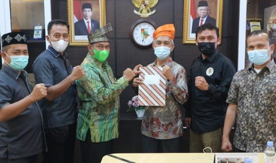 Alasan Penyegaran, Jabatan Ketua Fraksi PKS DPRD Pekanbaru Diserahkan ke Sabarudi