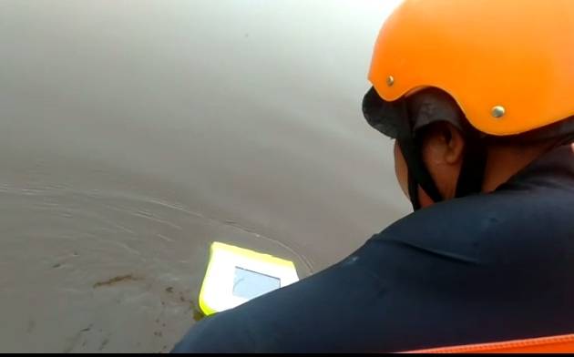 Pencarian Anak Hilang Tenggelam di Sungai Siak Dilanjutkan, Petugas Gunakan Aqua Eye