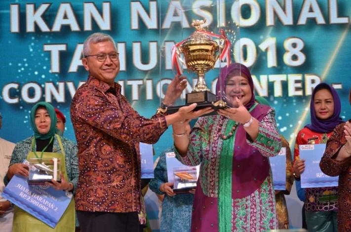 Riau Juara Umum Masak Ikan Tingkat Nasional