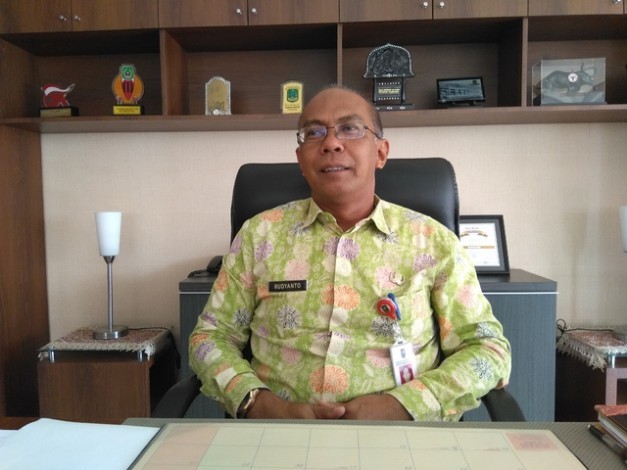 Kadisdik: Gubernur Riau Tak Ingin Ada Lagi Guru Digaji Rp300 Ribu