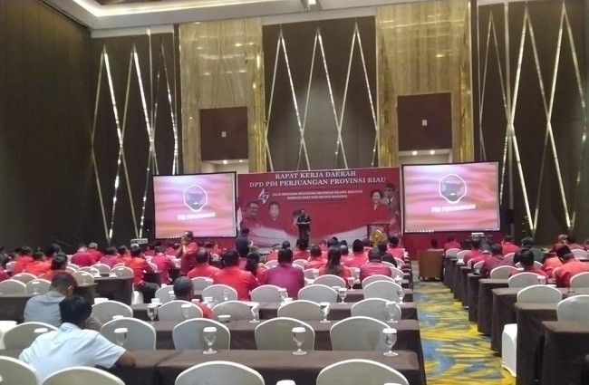 Djarot Buka Rakerda Pertama PDIP Riau