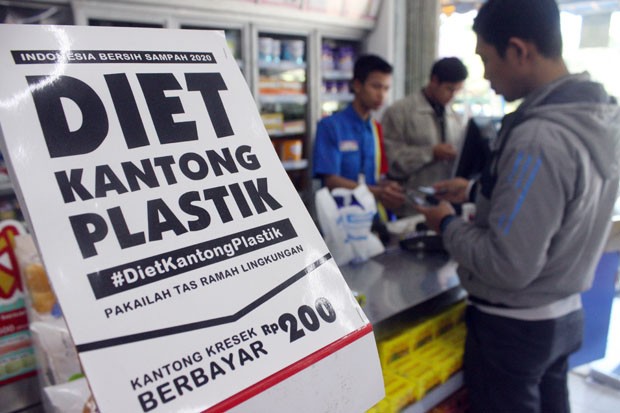 DLHK Pekanbaru Bakal Panggil Pengusaha Ritel yang Berlakukan Kantong Plastik Berbayar