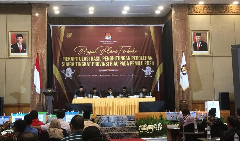 Pleno Rekapitulasi Sembilan Daerah di Riau, AMIN Unggul di Pekanbaru, Sisanya Diborong Prabowo-Gibran