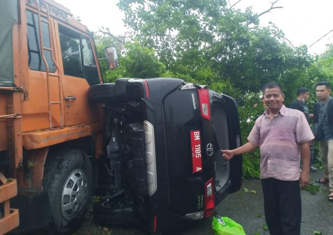 Mobil Viral Plat Merah BM yang Viral Ternyata Terjungkal di Sumatera Barat