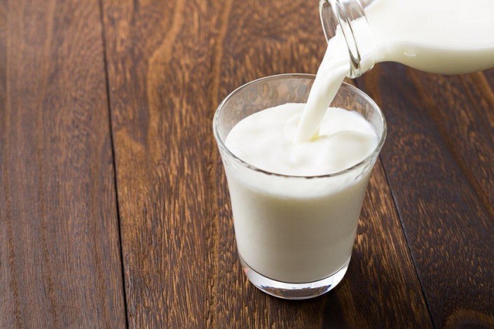 Amankah Minum Susu Saat Berbuka Puasa