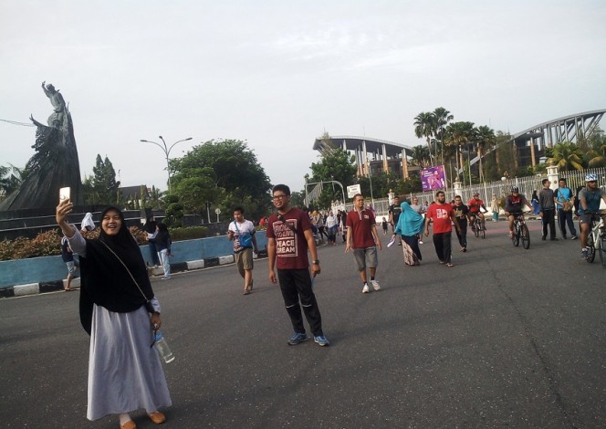 Area CFD Jadi Ajang Selfie Asyik Warga Pekanbaru