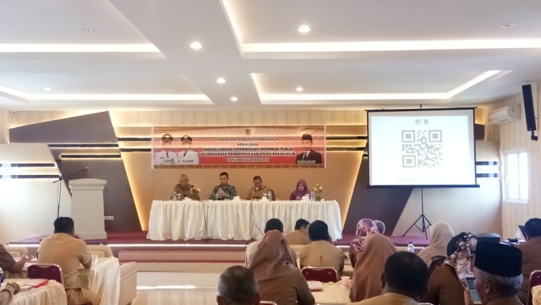 Komisi Informasi Riau Edukasi Seluruh Kadis dan Camat di Rohil