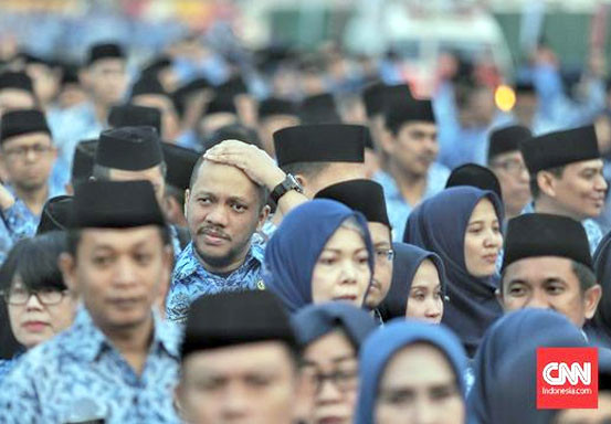 Jokowi Rilis Aturan Bagi PNS yang Mau Lawan Sanksi Pemecatan
