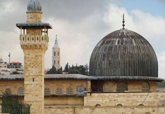 100 Pemukim Yahudi Israel Serbu Masjid Al Aqsa