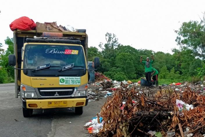Pemko Pekanbaru kembali Lelang Angkutan Sampah, Dewan Minta Verifikasi Armada