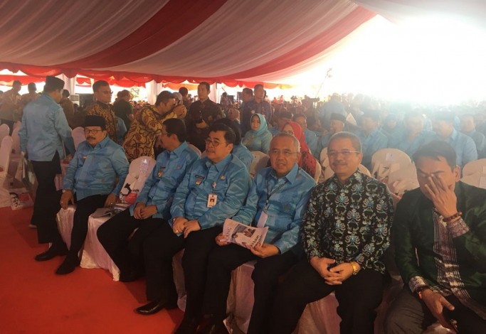 Gubernur Riau Dampingi Presiden Jokowi saat Groundbreaking Tol Padang-Pekanbaru