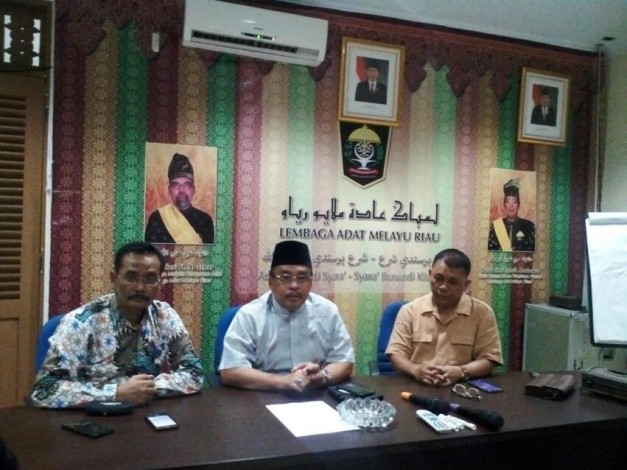 Apa Kabar Wacana Sanksi Hukum Adat Jony Boyok oleh LAM Riau?