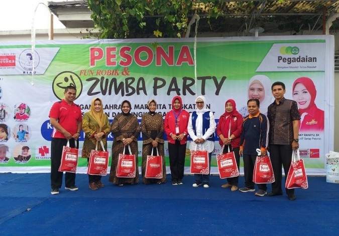 Sanggar Senam Pesona dan Iwapi Riau Gelar Fun Robik dan Zumba Party