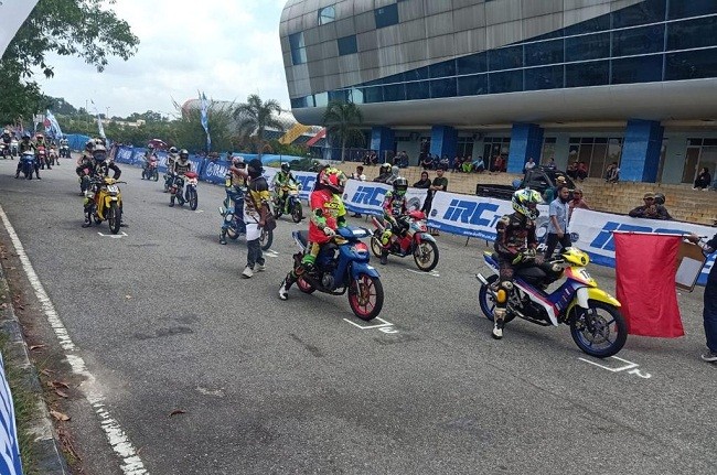 Yamaha Ambil Bagian di Kejuaraan Daerah Balap Motor Riau Niqi Champion 2020