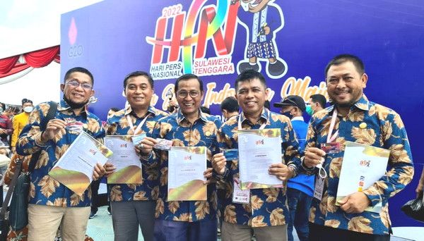Lima Wartawan Riau Peroleh Penghargaan PCNO, Diserahkan Presiden Jokowi