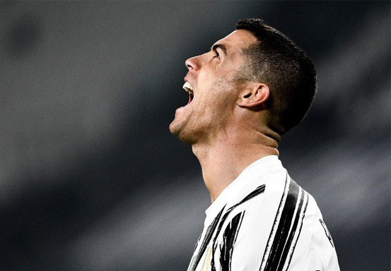 Juventus Butuh Keajaiban di UCL? Pirlo: Cristiano Ronaldo On Fire!