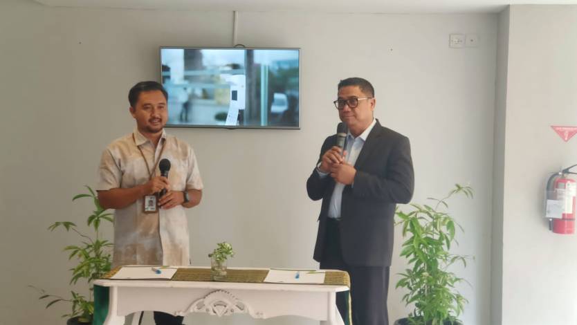 KHAS Hotel Pekanbaru dan Dompet Dhuafa Riau Kerjasama Program Jumat Berkah
