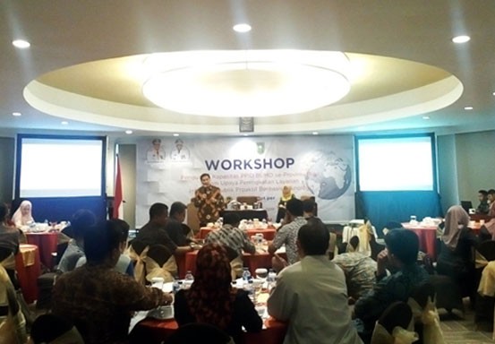 KIP Riau Gelar Workshop Penguatan Kapasitas PPID BUMD se-Riau