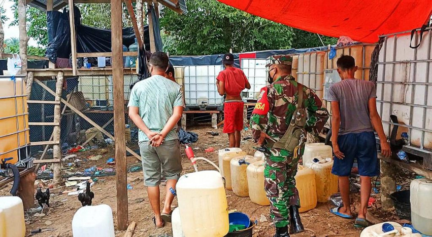 Polisi Belum Tetapkan Tersangka Kasus Penimbunan Ribuan Liter Premium di Rohul