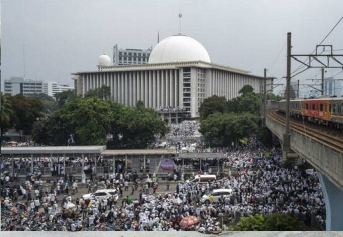 Ada Acara, Masjid Istiqlal Tak Bisa Dipakai untuk Aksi Bela Ulama 96