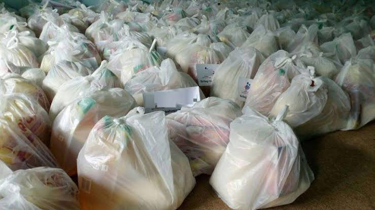 Ada Bantuan 2.000 Paket Sembako untuk Warga Miskin Pekanbaru, Khusus yang Positif Covid-19