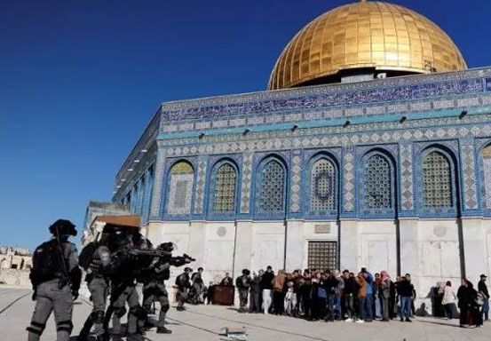 Pakistan Kutuk Keras Serbuan Israel ke Masjid Al Aqsa