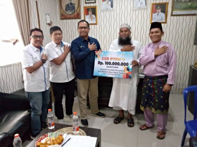 PTPN V Bantu Pesantren di Perkampungan Melayu Pinggiran Sungai Siak