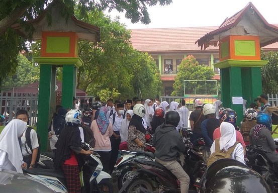 Karhutla Makin Marak di Riau, Siswa: Jangan Korbankan Sekolah Kami