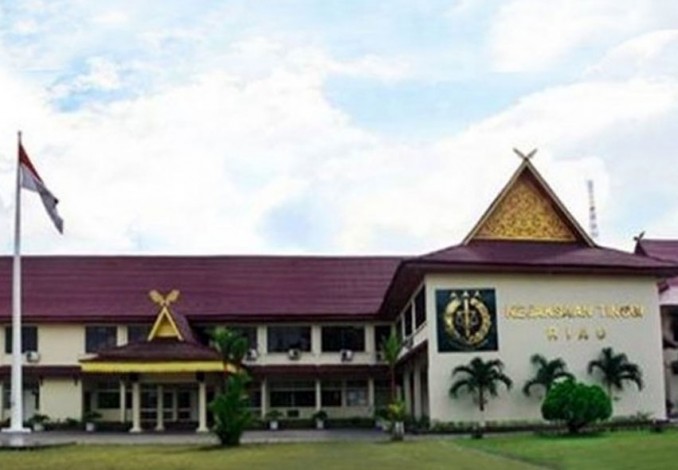 Kepala BPKAD Riau Diperiksa Jaksa