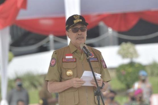 Presiden Serahkan 17.688 Sertifikat Tanah di Riau, Gubri: Jangan Dijual untuk Beli Kendaraan