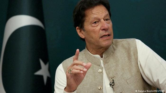 Gagal Bubarkan Parlemen Pakistan, Imran Khan Justru Akhirnya Digulingkan