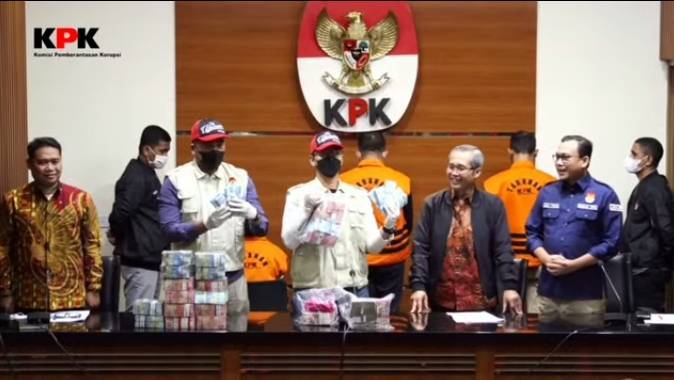 Pegawai Terjaring OTT KPK, BPK Riau Koordinasi dengan Pusat