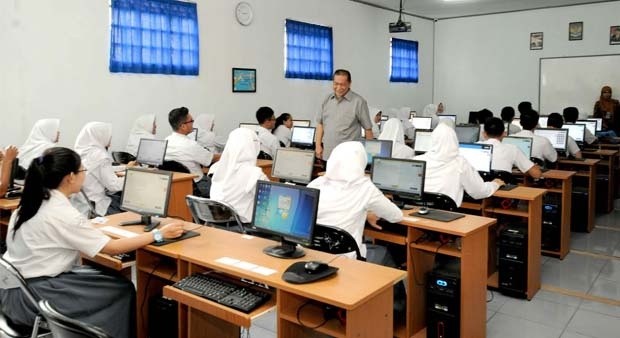 SMA Mutiara Harapan Pangkalan Kerinci Raih Nilai Tertinggi UN se-Riau