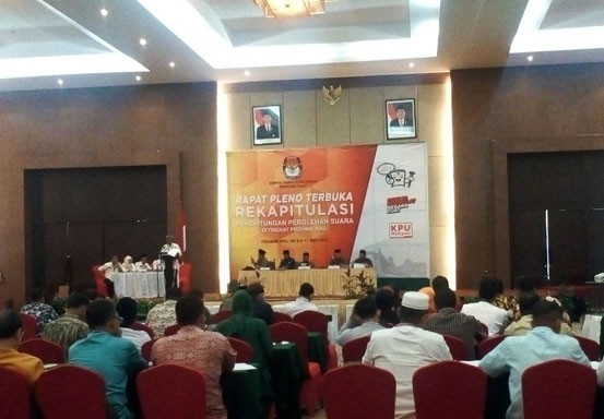 Hari Kedua, KPU Riau Gelar Pleno Rekapitulasi Suara Pemilu 2019 Lima Daerah Ini