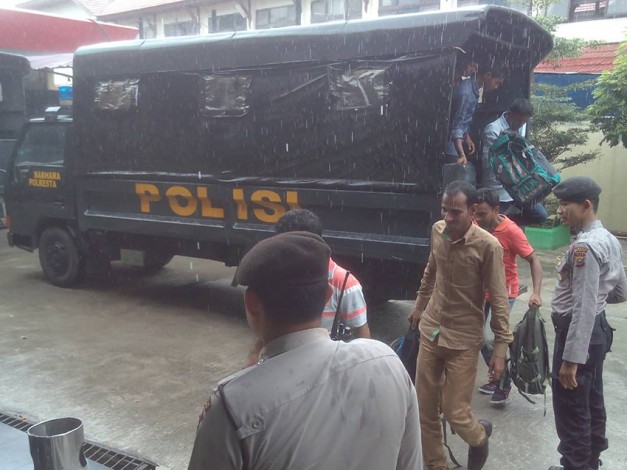 37 WN Bangladesh Diamankan dari Ruko di Pekanbaru
