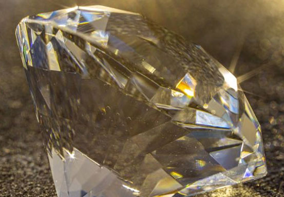 Berlian Terbesar di Dunia Kembali Ditemukan, Seukuran Telapak Tangan Pria