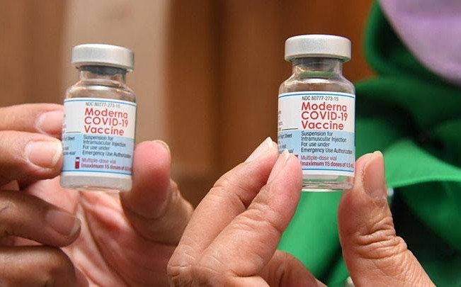Vaksin Moderna sudah Tersedia di Riau, Langkah Awal Difokuskan untuk Para Nakes
