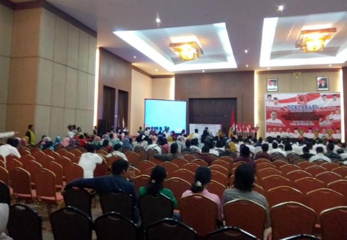 Acara Deklarasi Relawan Projo Riau Banyak Kursi Kosong