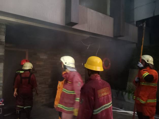 Hotel Premiere Pekanbaru Kebakaran, Kepulan Asap Berasal dari Lantai 5