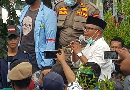 Ketua DPRD Meranti Setuju dengan Mahasiswa, Tolak Omnibus Law