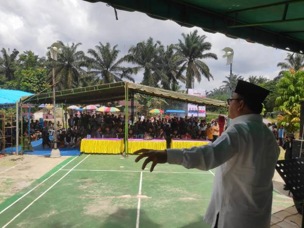 Mantan Gubernur Riau Rusli Zainal Hadiri Deklarasi Dukungan Petani untuk Prabowo-Gibran