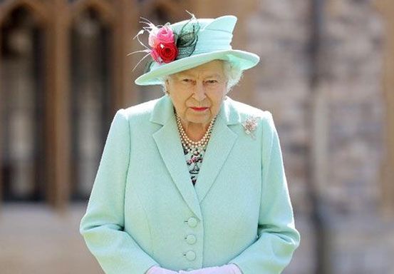 Ratu Elizabeth Mengeluh Kelelahan Parah usai Positif Covid