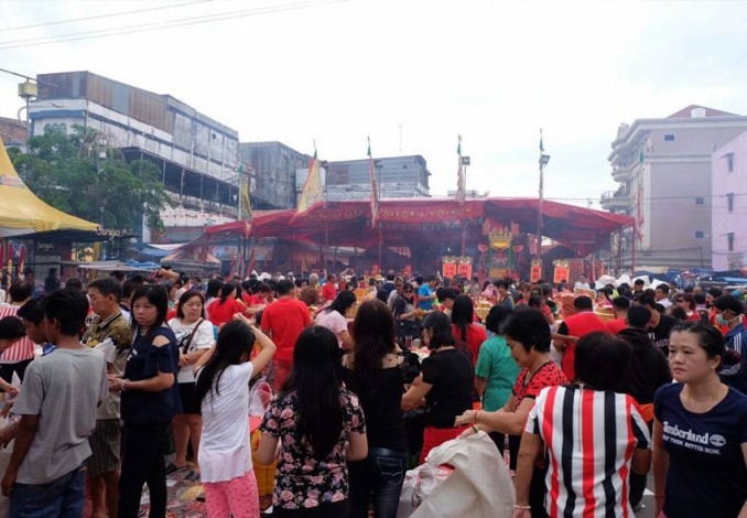 Festival Bakar Tongkang, Ribuan Wisatawan Mulai Padati Kota Bagansiapiapi