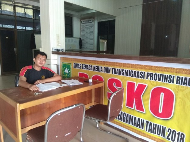 Tak Terima THR, 50 Naker Laporkan Perusahan ke Disnakertrans Riau